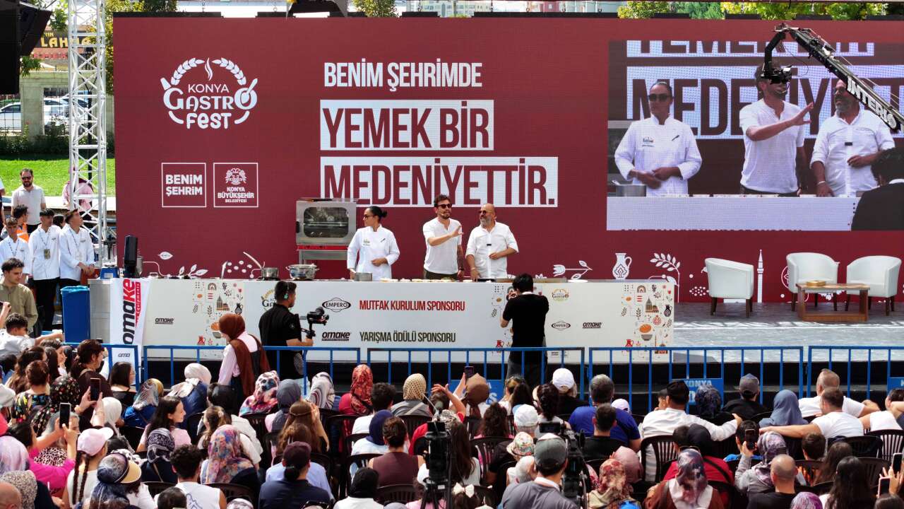 Konya GastroFest’e büyük ilgi! Yüz binlerce kişi lezzet şölenine akın etti 6